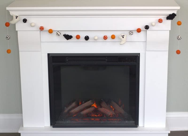 Handmade Halloween Felt Garland - 1 Balls - Ghost Bat Design