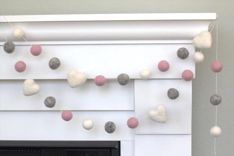 Matthew Mae Heart Felt Garland - 100 Wool Decor