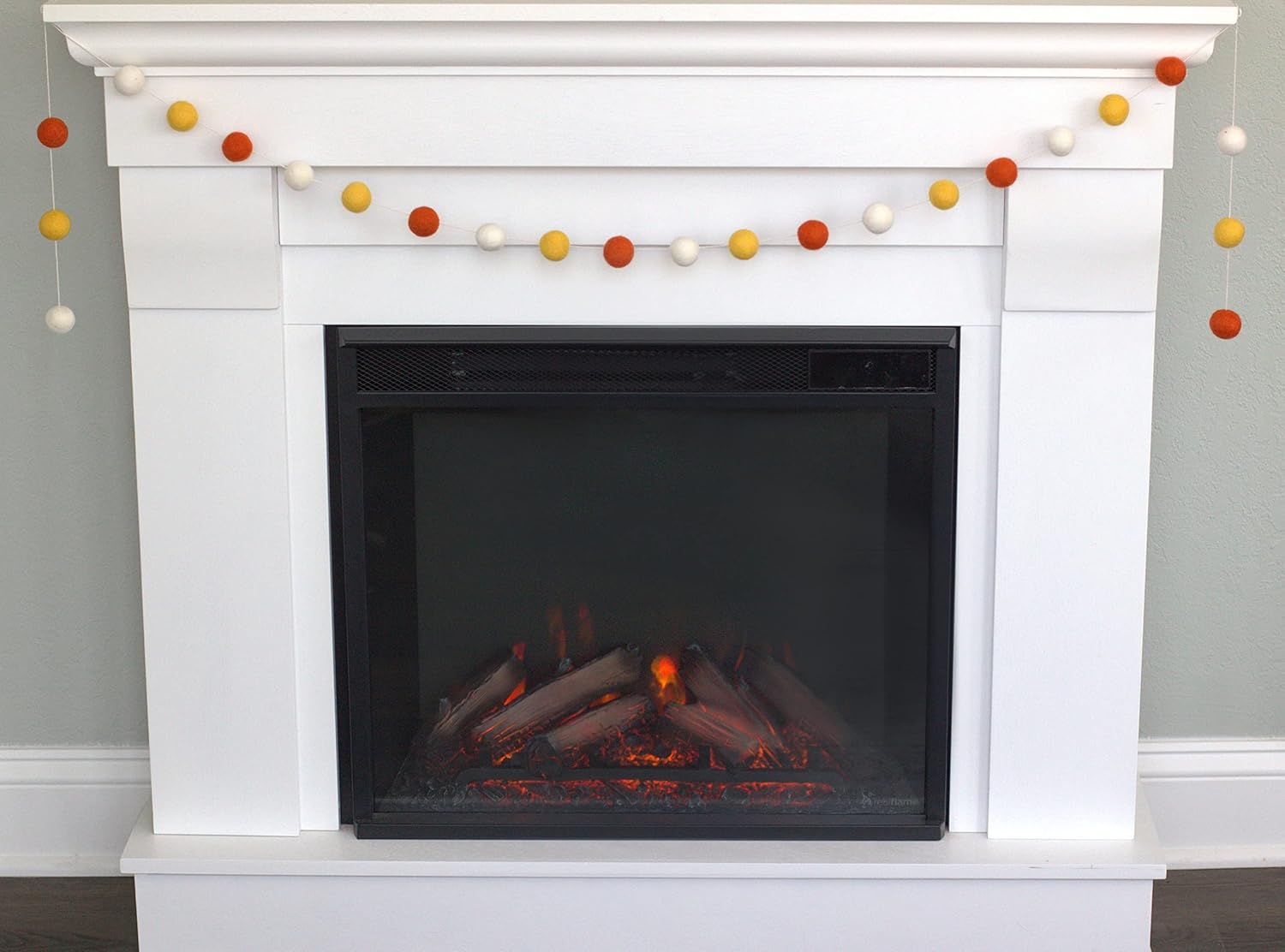 Matthew and Mae Halloween Felt Ball Garland 1