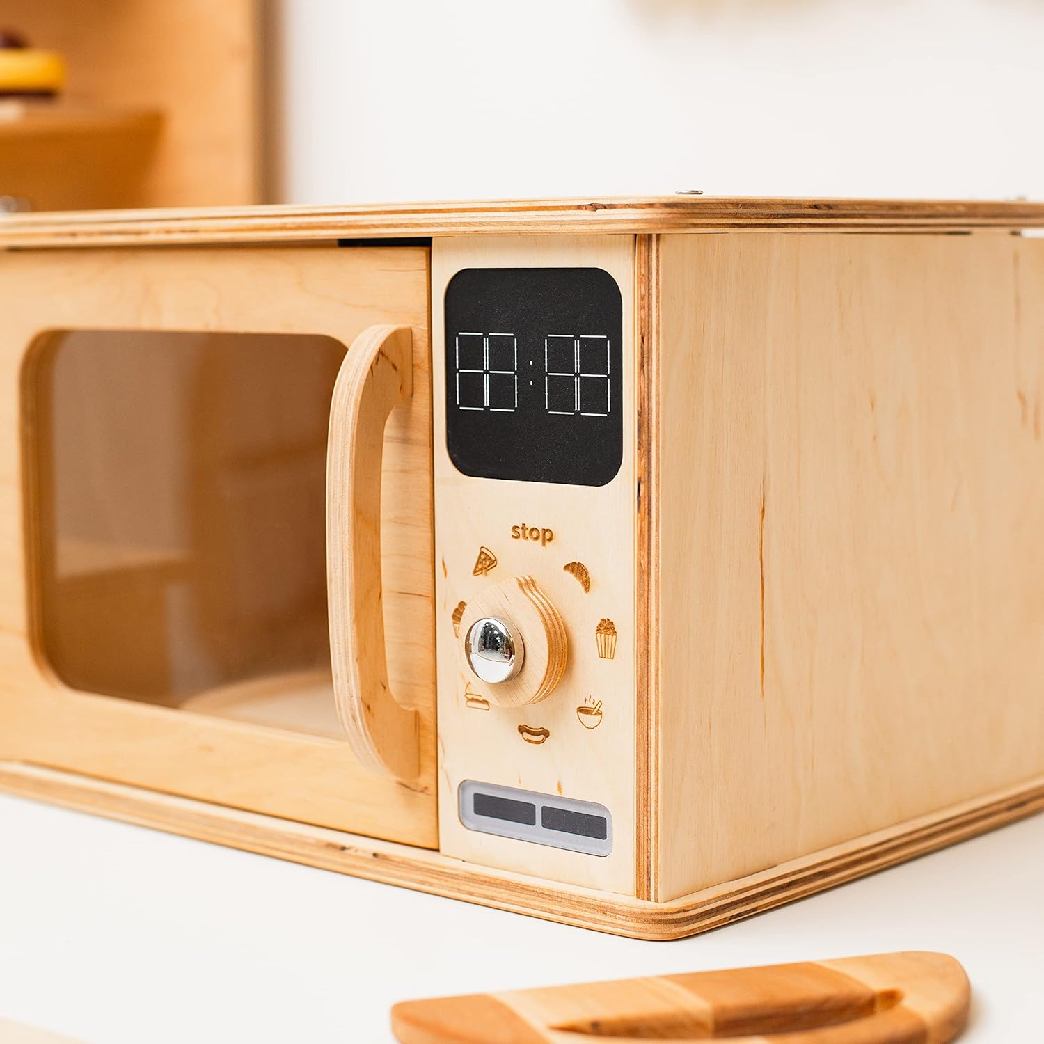 Enjoy The Wood Wooden Microwave Montessori Toy