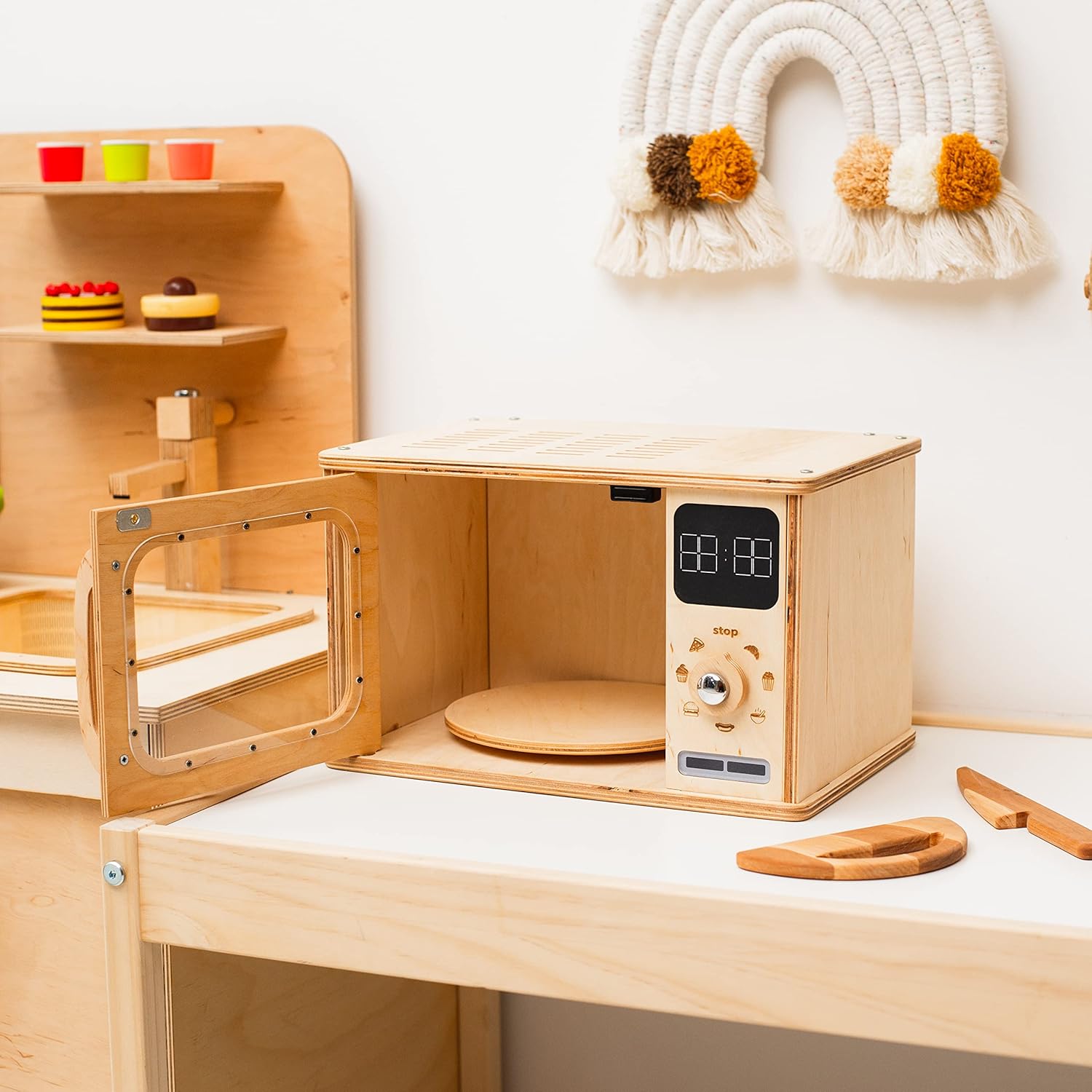 Enjoy The Wood Wooden Microwave Montessori Toy